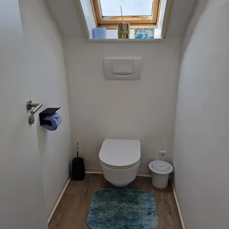 Ingrid * קרסברון אם בודנזי